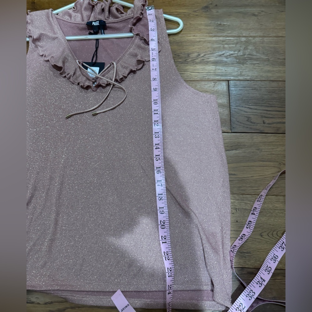 NWT Paige top. Sz l - Picture 7 of 8